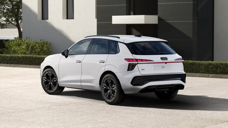 2026 Audi Q3 S-line TFSI MHEV 110kW image 3
