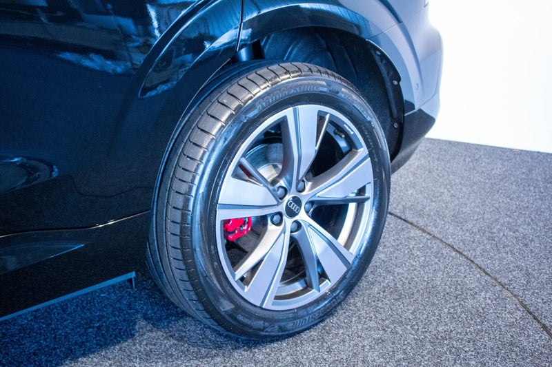 2026 Audi Q3 S-line TFSI MHEV 110kW image 5