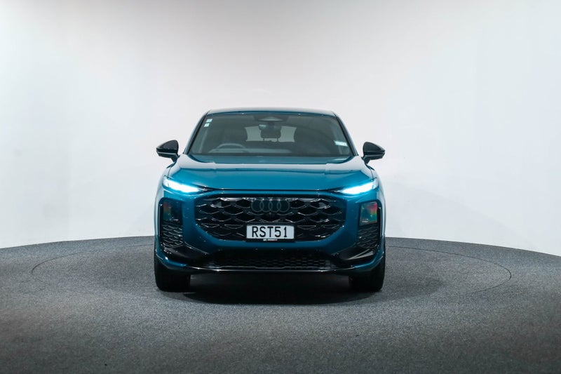 2026 Audi Q3 Sportback S-line TFSI 195kW quattro image 2