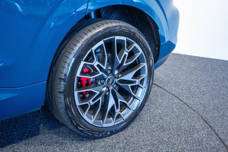 2026 Audi Q3 Sportback S-line TFSI 195kW quattro image 5