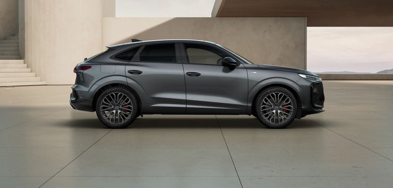 2026 Audi Q3 Sportback S-line TFSI 195kW quattro image 2