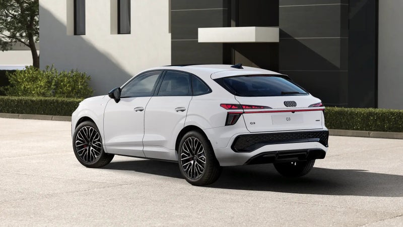 2026 Audi Q3 Sportback S-line TFSI 195kW quattro image 3