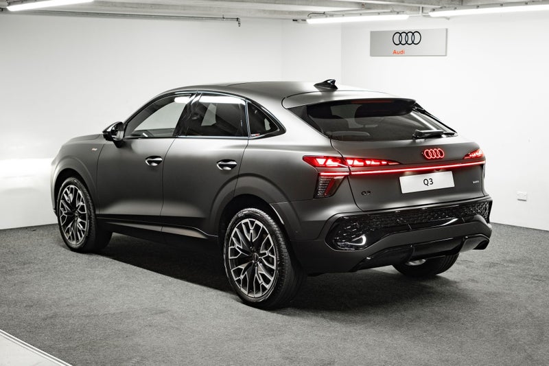 2026 Audi Q3 SPORTBACK TFSI 195kW image 4