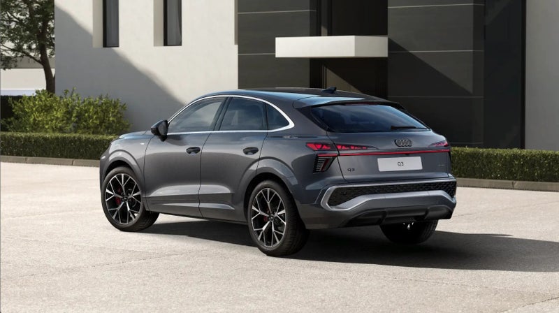 2026 Audi Q3 SPORTBACK TFSI QUATTRO 195 KW image 3