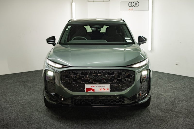 2026 Audi Q3 SUV e-hybrid 200 kW image 2