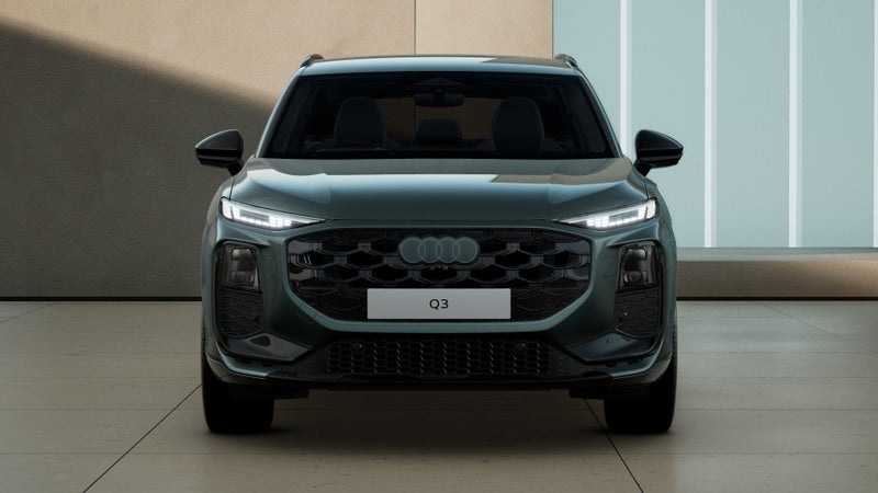 2026 Audi Q3 SUV e-hybrid 200 kW image 3