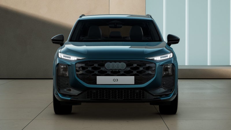 2026 Audi Q3 SUV e-hybrid 200 kW image 4