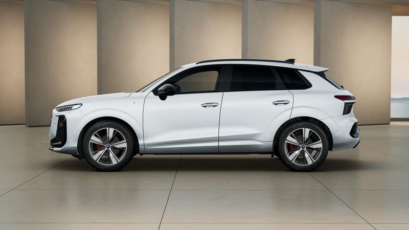 2026 Audi Q3 SUV TFSI 110 kW image 2