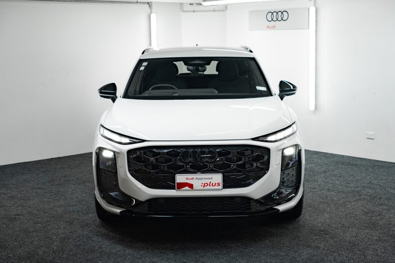 2026 Audi Q3 SUV TFSI 110 kW image 2