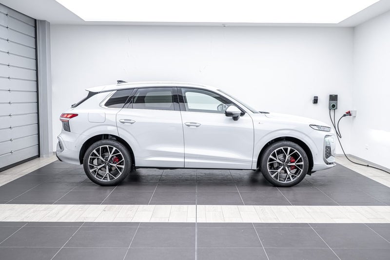 2026 Audi Q3 SUV TFSI 110 KW image 2