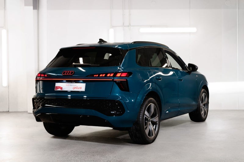 2026 Audi Q3 SUV TFSI 110 kW image 2