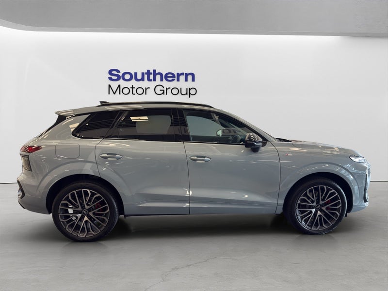 2026 Audi Q3 SUV TFSI quattro 195 kW image 4