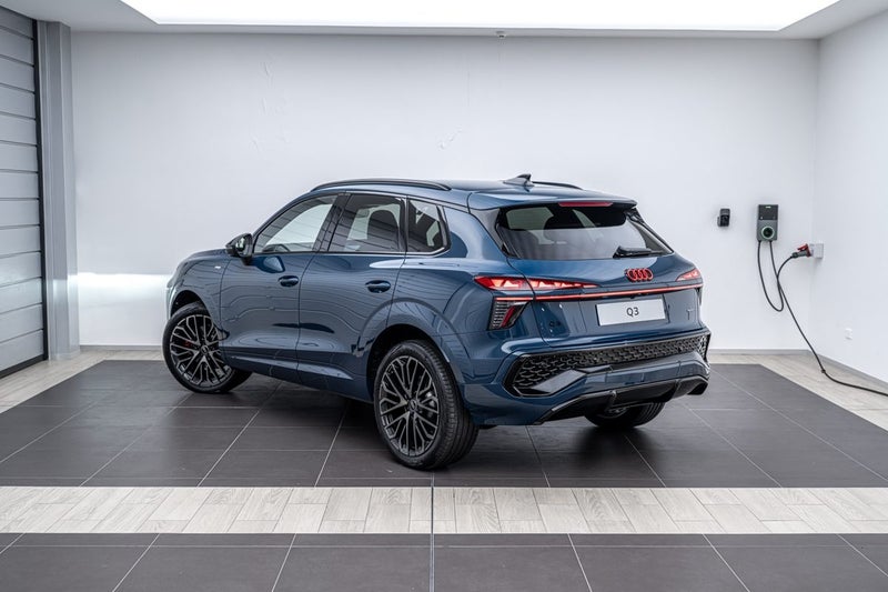 2026 Audi Q3 SUV TFSI QUATTRO 195 KW image 3