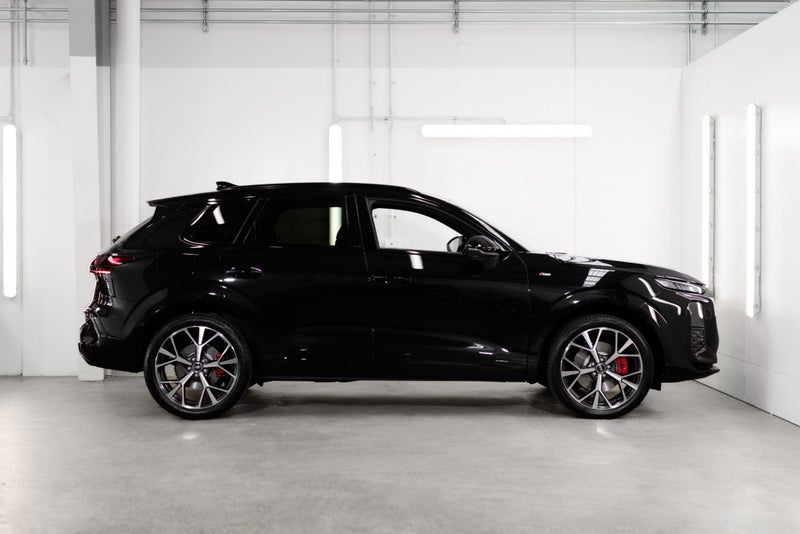 2026 Audi Q3 SUV TFSI quattro 195 kW image 4