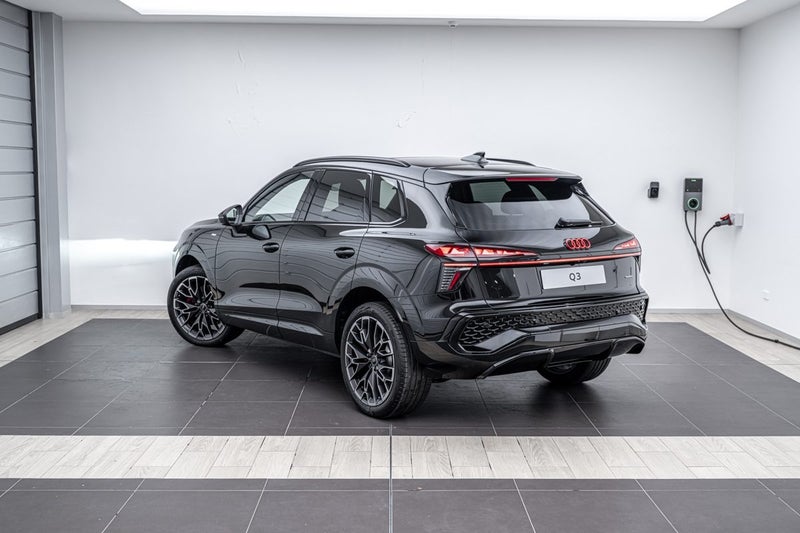2026 Audi Q3 SUV TFSI quattro 195 kW image 3