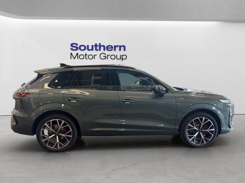 2026 Audi Q3 TFSI S tronic image 5