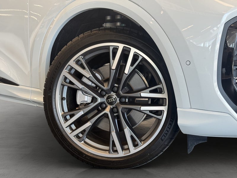 2026 Audi Q5 2.0 TFSI E-HYBRID 220kW PHEV image 2