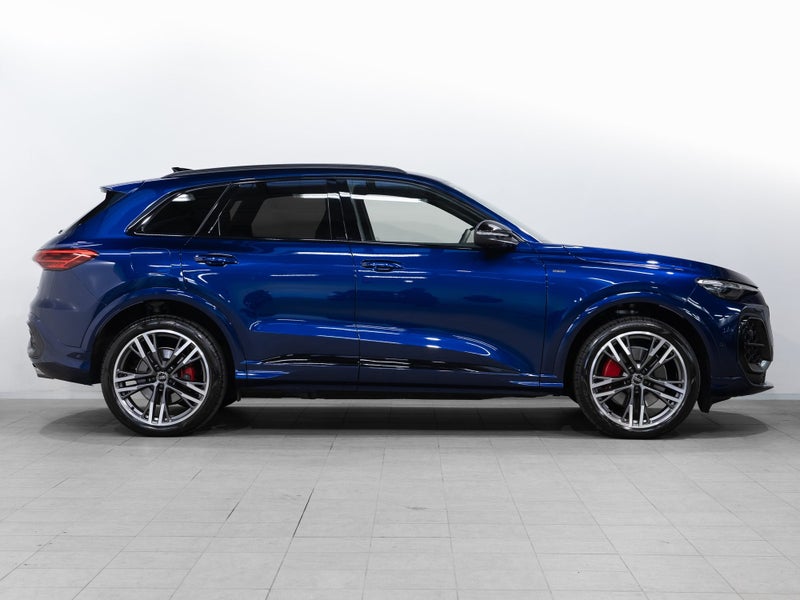 2026 Audi Q5 E-Hybrid 220kW PHEV 4WD image 5