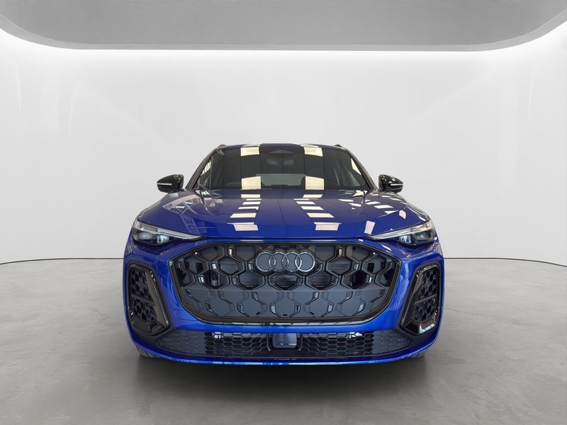 2026 Audi Q5 e-hybrid S line image 2