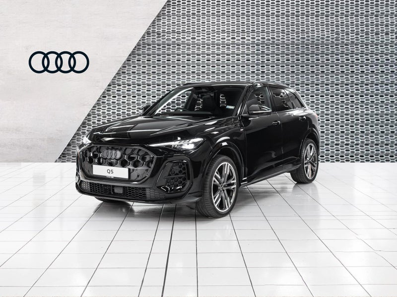 2026 Audi Q5 S Line TFSI quattro image 4