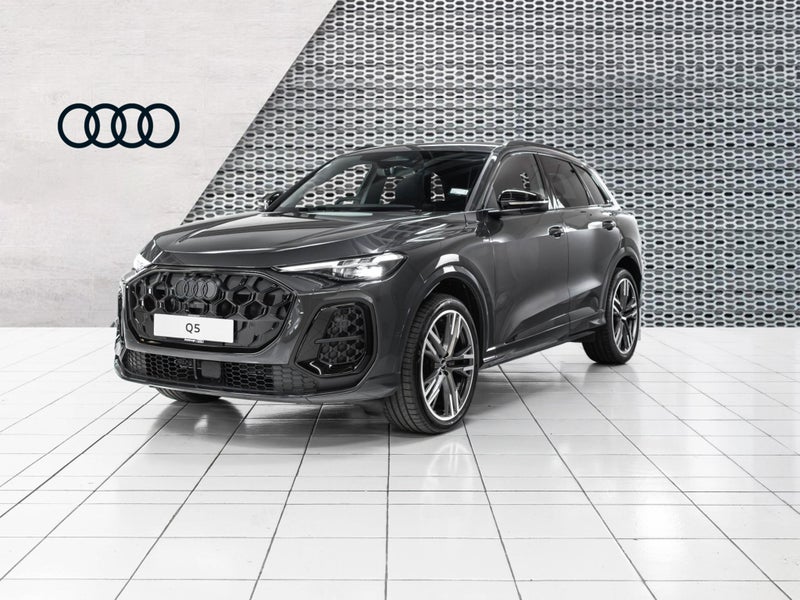 2026 Audi Q5 S Line TFSI quattro image 4