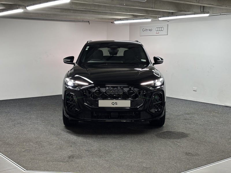 2026 Audi Q5 SUV TFSI Quattro image 2