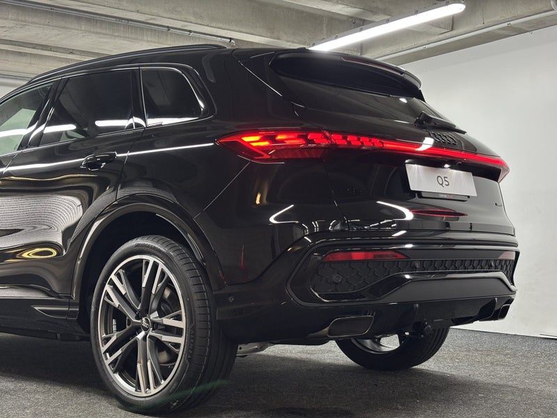 2026 Audi Q5 SUV TFSI Quattro image 5