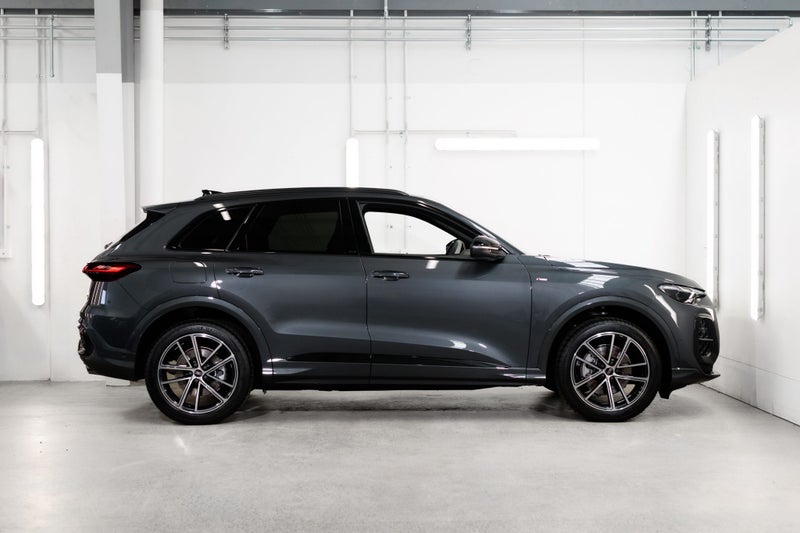 2026 Audi Q5 SUV TFSI quattro S tronic 1 image 4