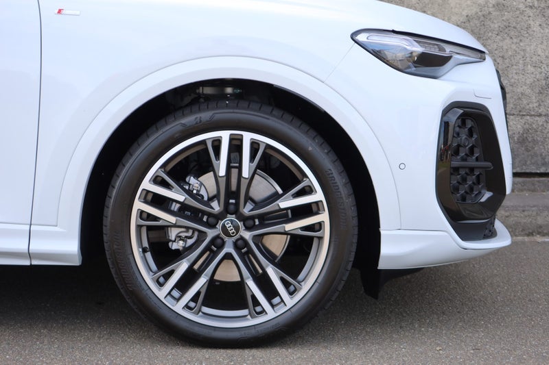 2026 Audi Q5 SUV TFSI quattro S tronic 150 kW image 4