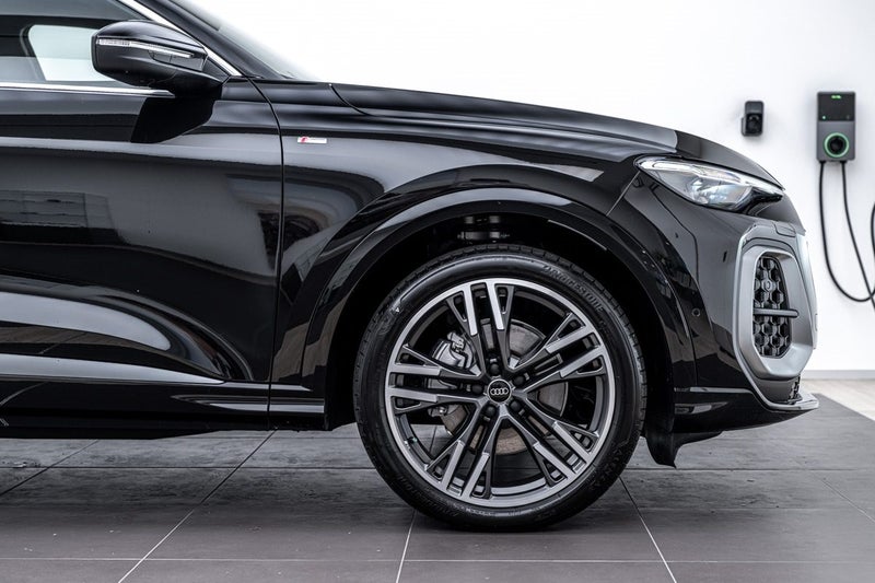 2026 Audi Q5 SUV TFSI QUATTRO S TRONIC 150 KW image 3