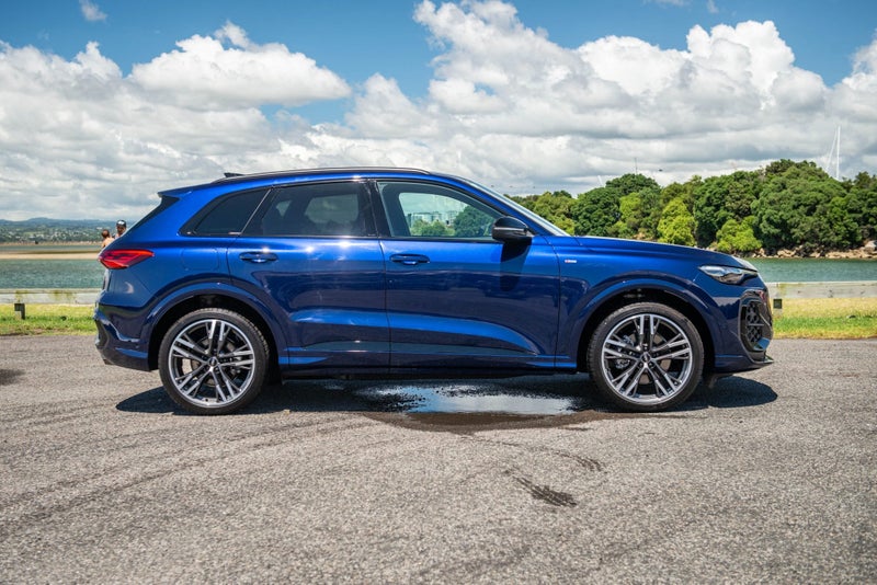 2026 Audi Q5 SUV TFSI quattro S tronic 150 kW image 5