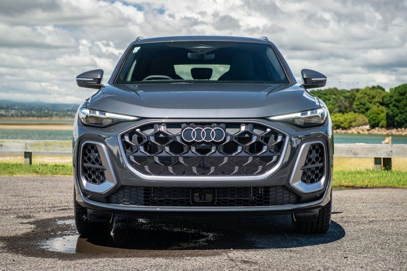 2026 Audi Q5 SUV TFSI quattro S tronic 150 kW image 2