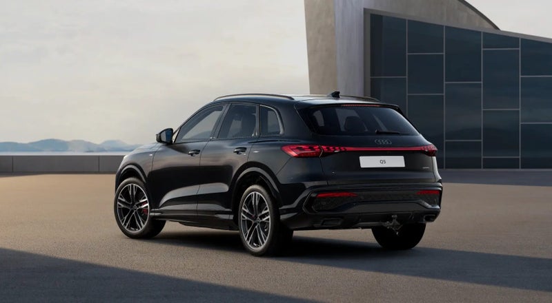 2026 Audi Q5 SUV TFSI QUATTRO S TRONIC 150 KW image 3