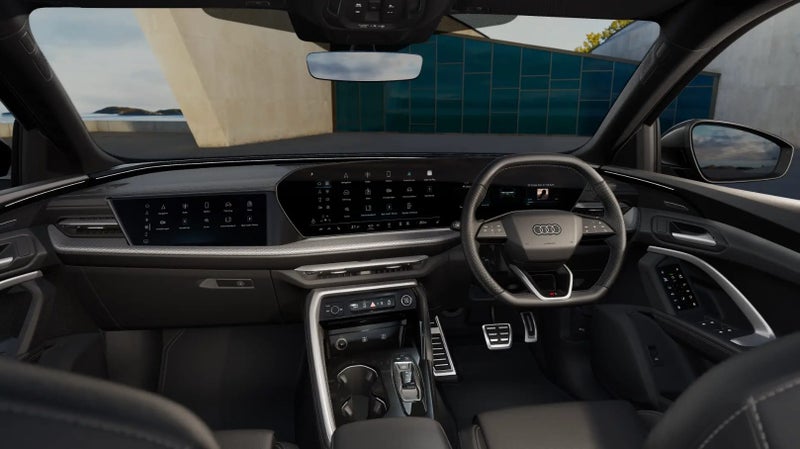2026 Audi Q5 SUV TFSI QUATTRO S TRONIC 150 KW image 4