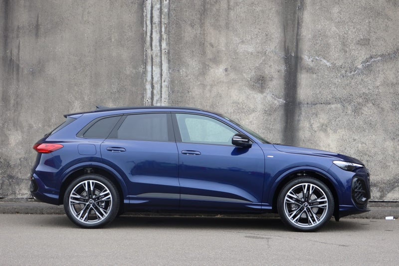2026 Audi Q5 SUV TFSI quattro S tronic 150 kW image 2