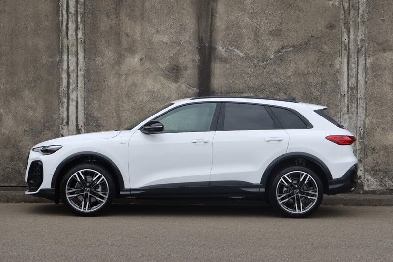 2026 Audi Q5 SUV TFSI quattro S tronic 150 kW image 5
