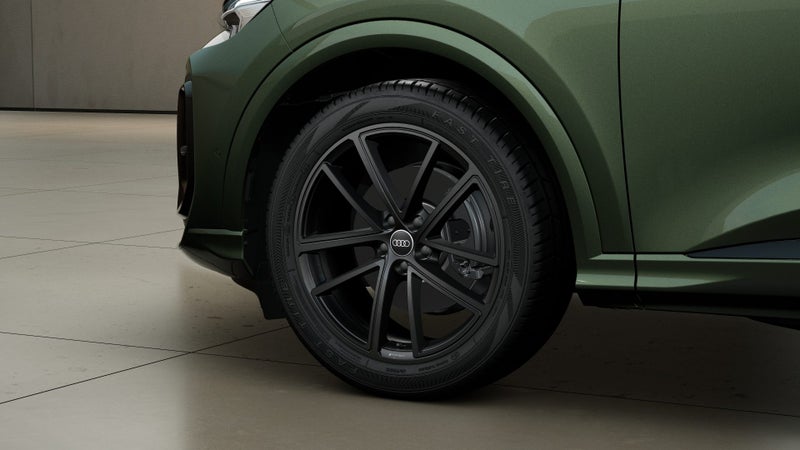 2026 Audi Q5 SUV TFSI quattro S tronic 150 kW image 5