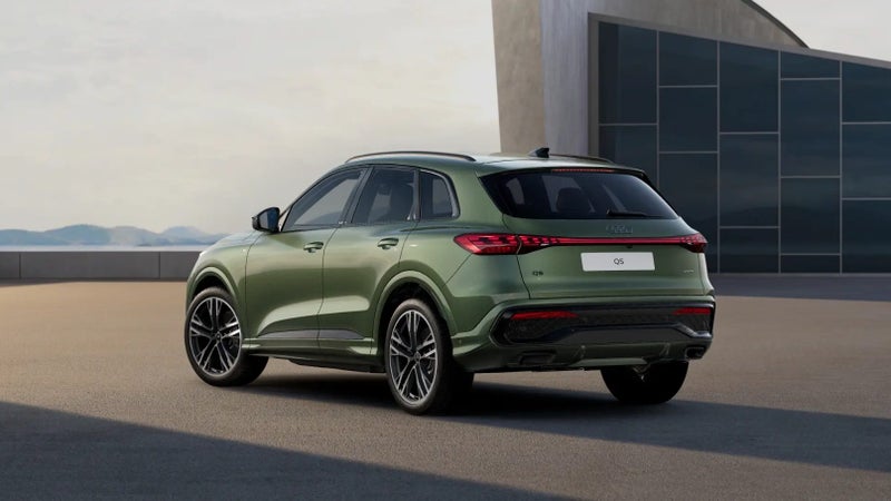 2026 Audi Q5 SUV TFSI QUATTRO S TRONIC 150 KW image 3