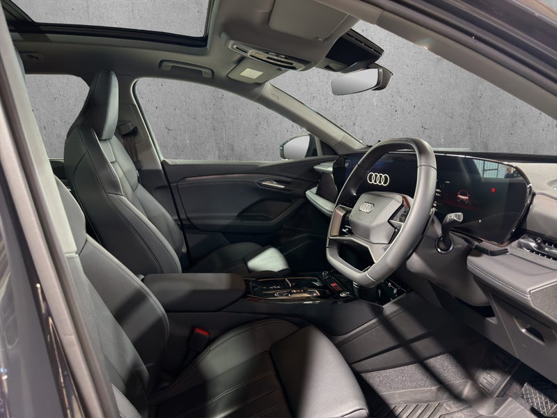 2026 Audi Q6 e-tron Advanced 225kw image 2