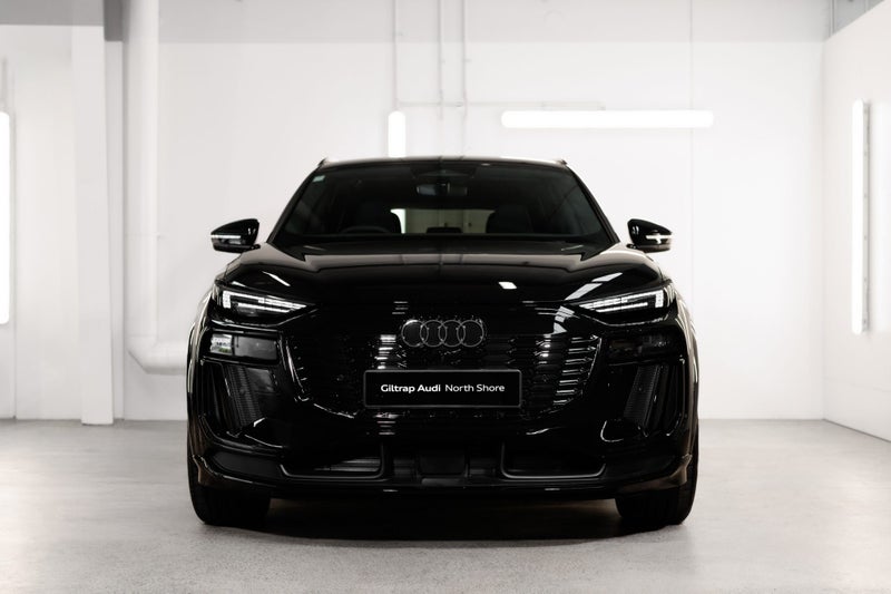 2026 Audi Q6 SUV e-tron quattro 285 kW image 3