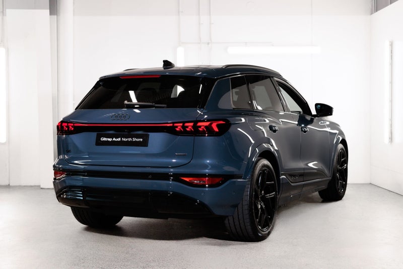2026 Audi Q6 SUV e-tron quattro 285 kW image 2