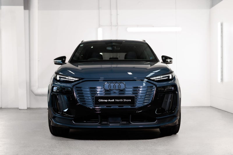 2026 Audi Q6 SUV e-tron quattro 285 kW image 3