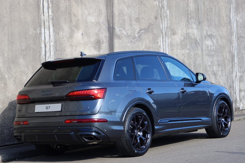 2026 Audi Q7 50 TDI image 3