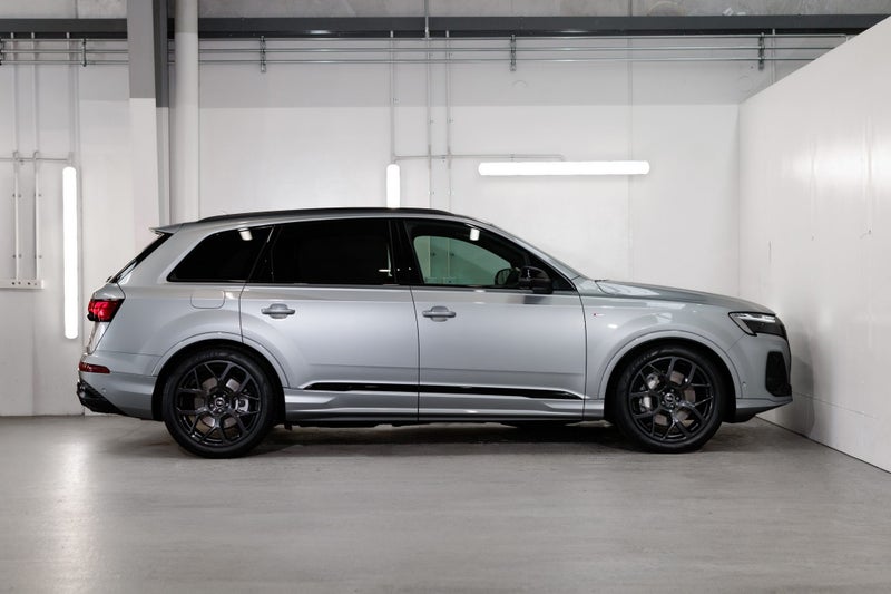 2026 Audi Q7 50 TDI quattro tiptronic (2 image 3