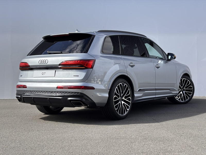 2026 Audi Q7 50 TDI Quattro Tiptronic (210kW) image 2