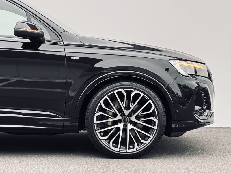 2026 Audi Q7 50 TDI Quattro Tiptronic (210kW) image 5