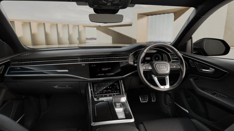 2026 Audi Q8 60 TFSI E image 4