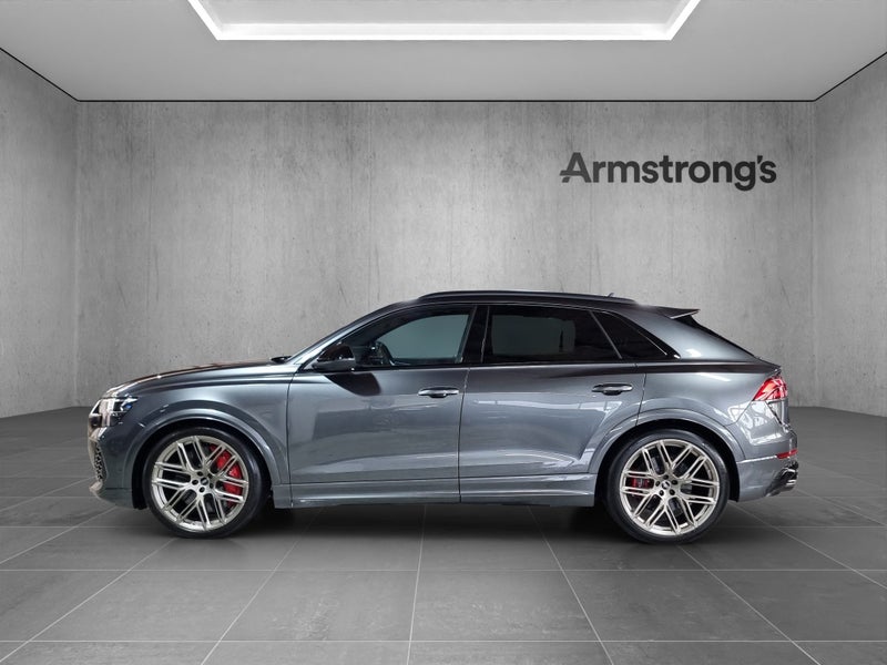 2026 Audi RS Q8 Performance image 5
