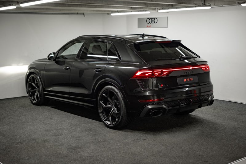 2026 Audi RS Q8 SUV image 4