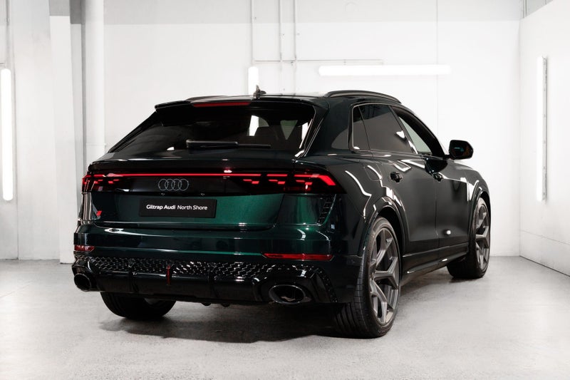 2026 Audi RS Q8 SUV image 2